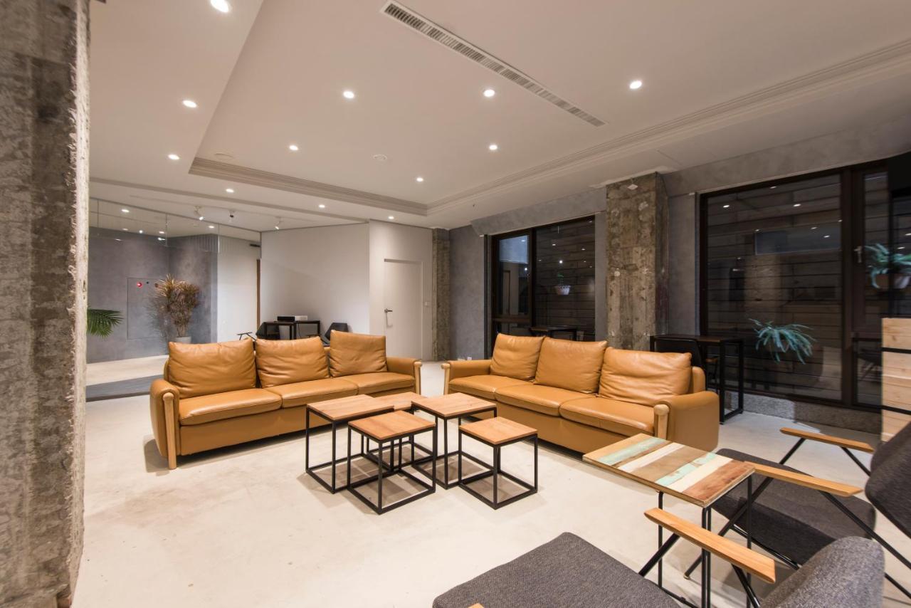 Sparrow Hotel Taizhong Zewnętrze zdjęcie